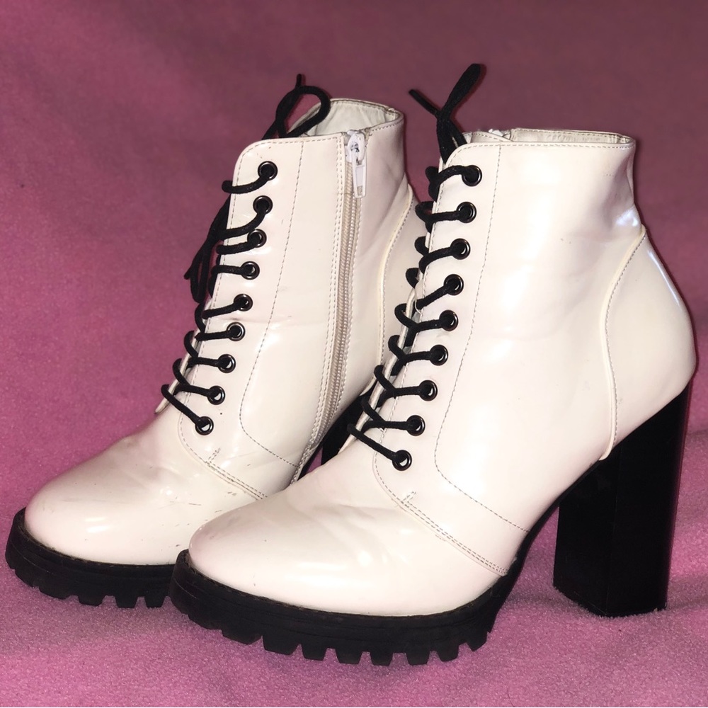 Size 8 white heels, rarely worn